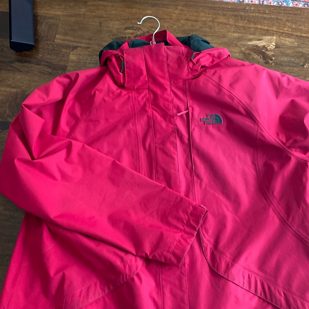 North face ski jacket. Has some wear but still has lots of life left